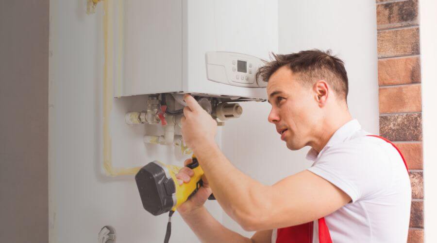 Local water heater installation in Keeling, VA